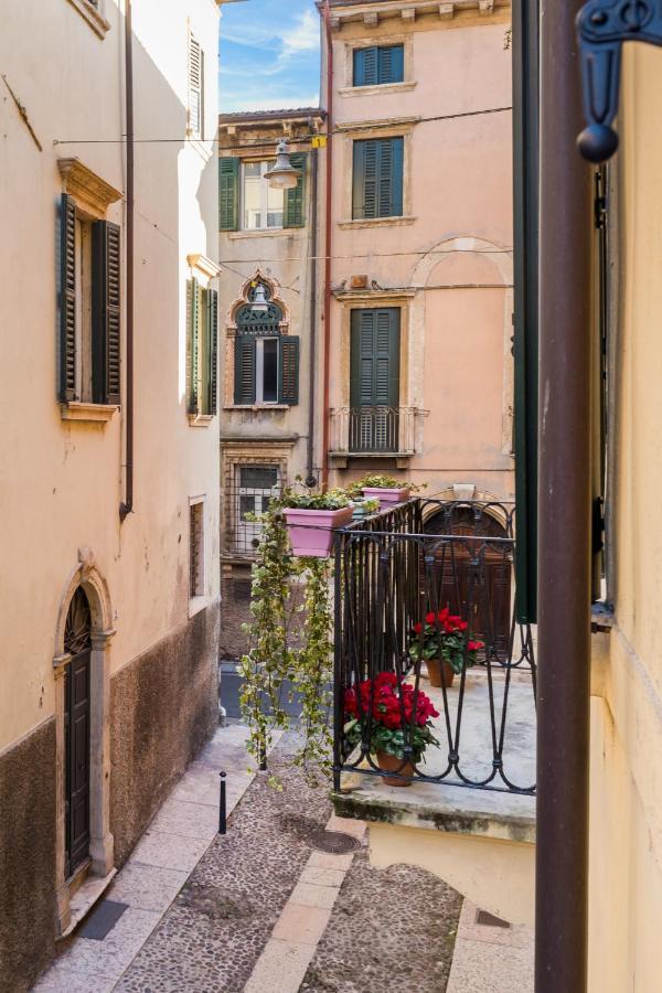 Appartement Flats4Rent Casa Di Tea à Vérone Extérieur photo